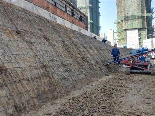 黄石港建筑边坡支护